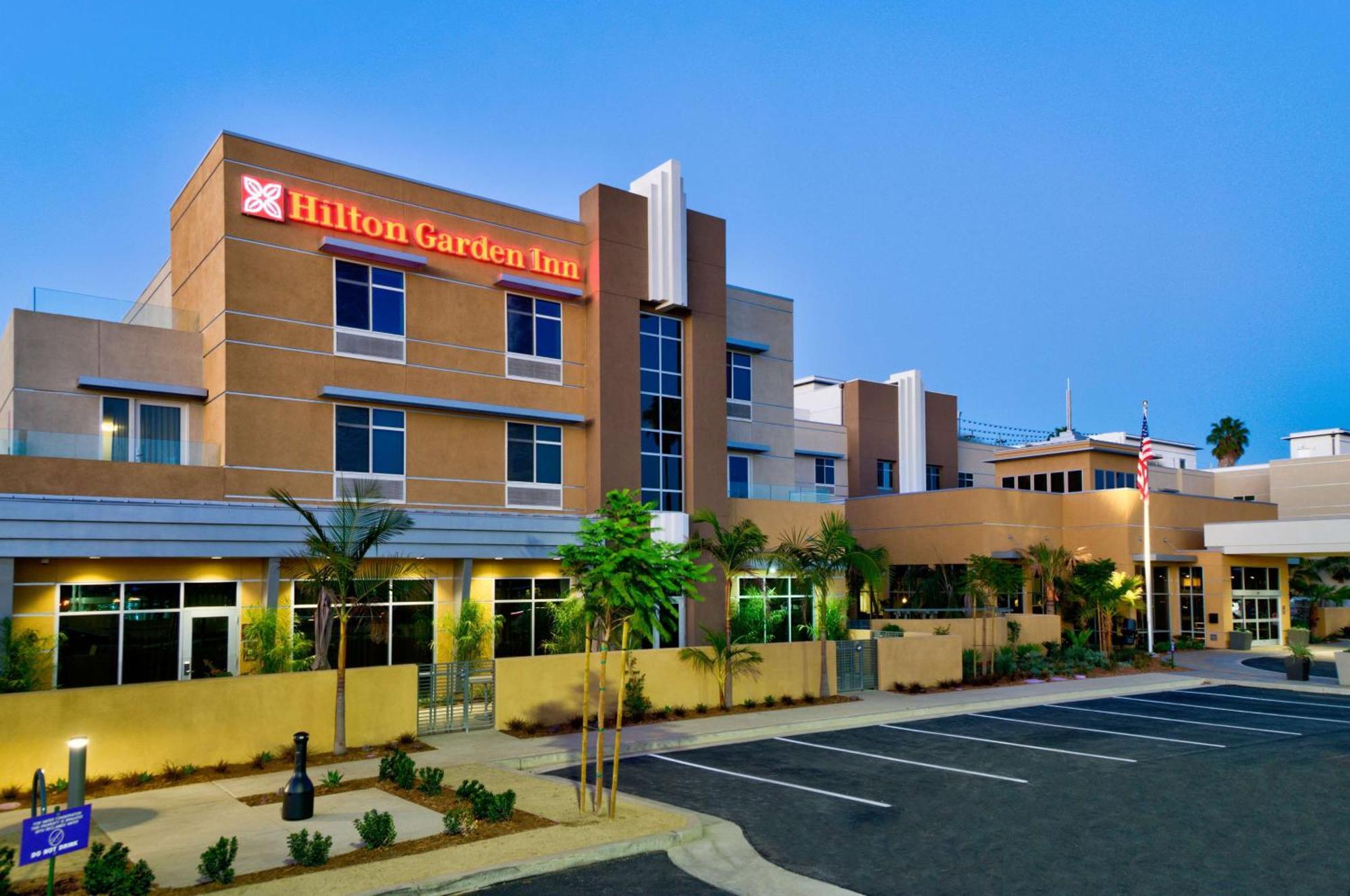 Hilton Garden Inn Santa Barbara/Goleta Exterior photo